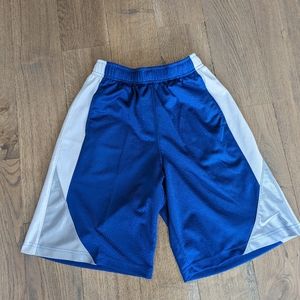 Men's Nike athletic shorts - Medium